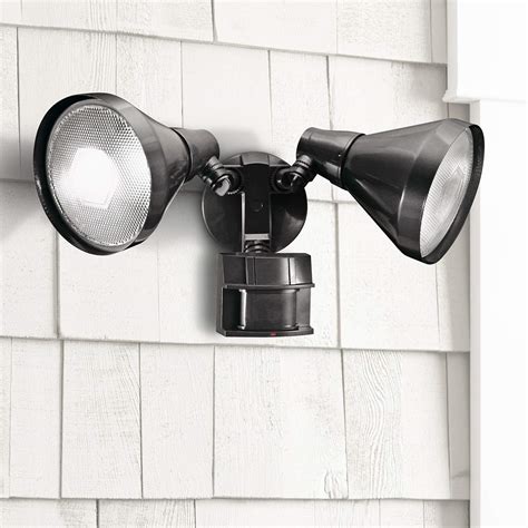 Motion Sensing Light Fixtures 